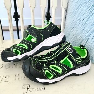 Skechers, Solar Quest,‎ Fishermans Sandals, Black, Green, Kids, Size 3, NEW